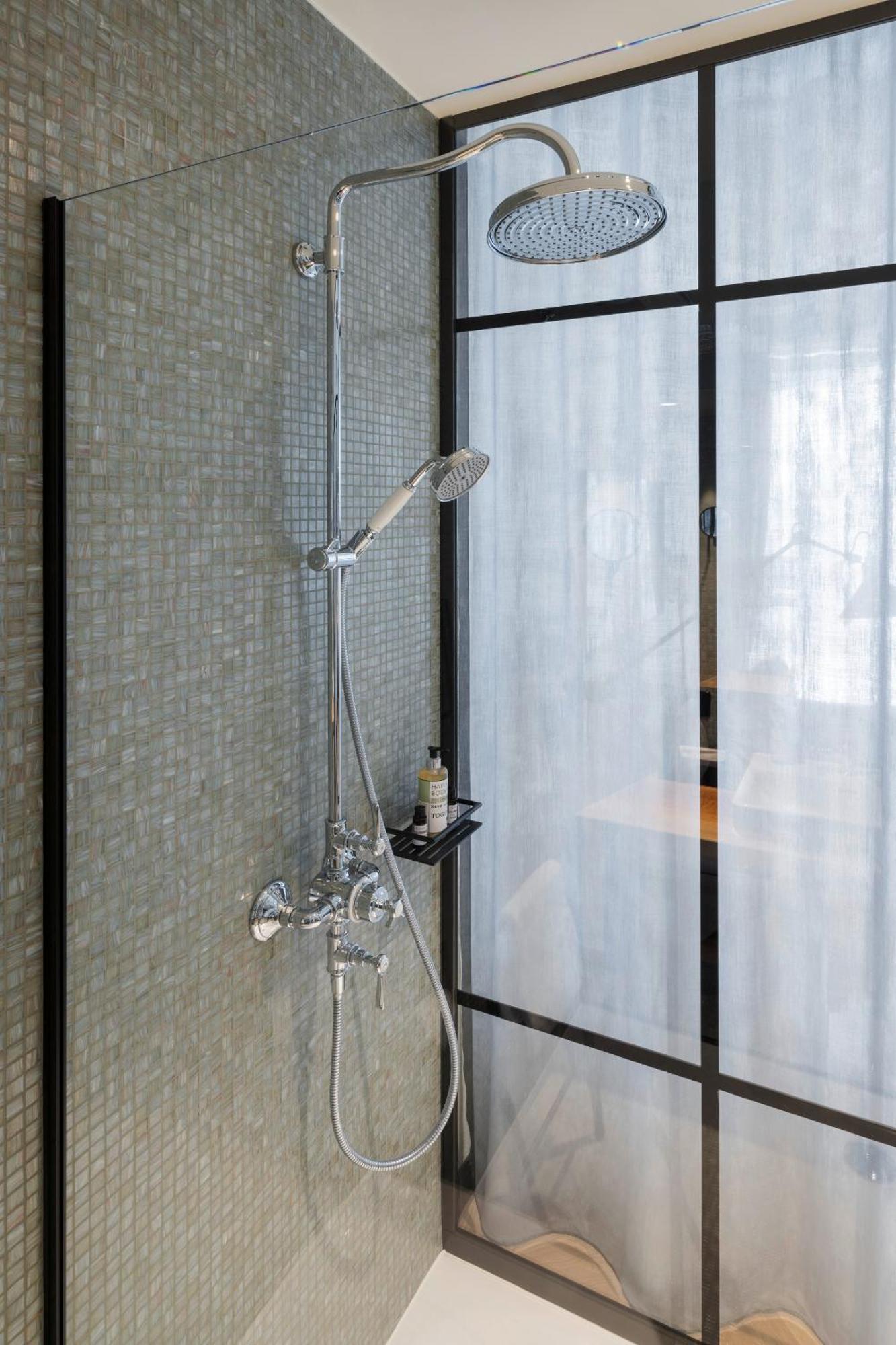 Limmathof Baden - Historisches Haus & Spa Room photo