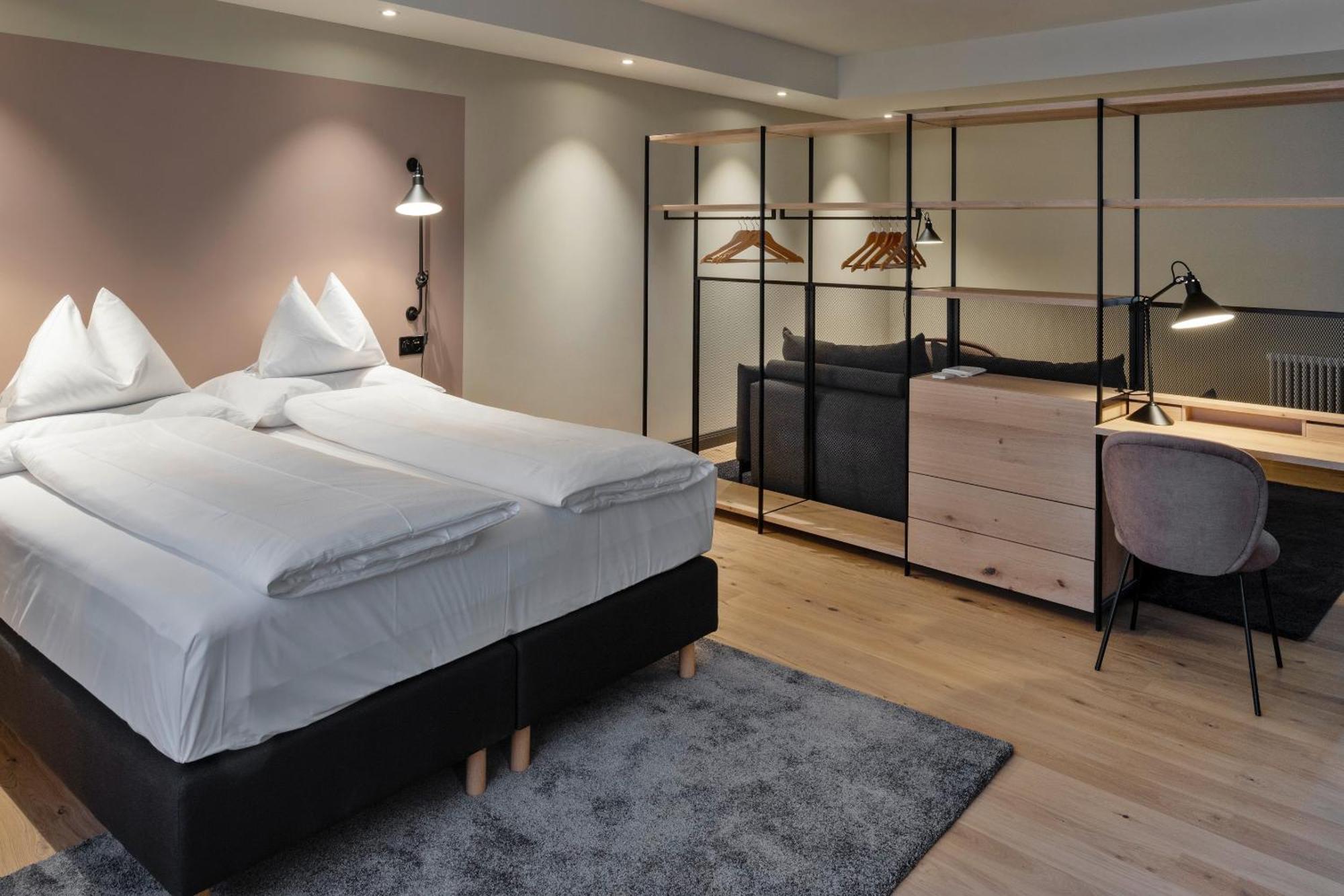 Limmathof Baden - Historisches Haus & Spa Room photo