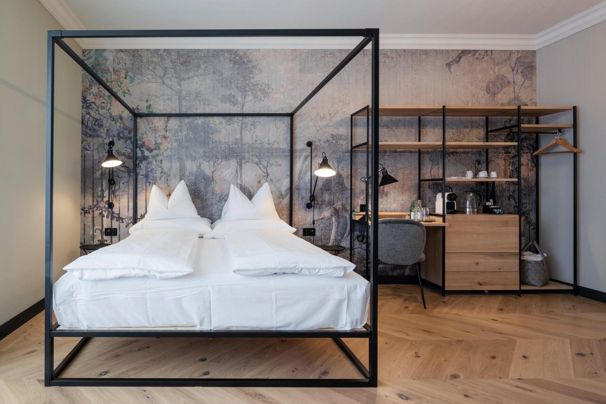 Limmathof Baden - Historisches Haus & Spa Room photo